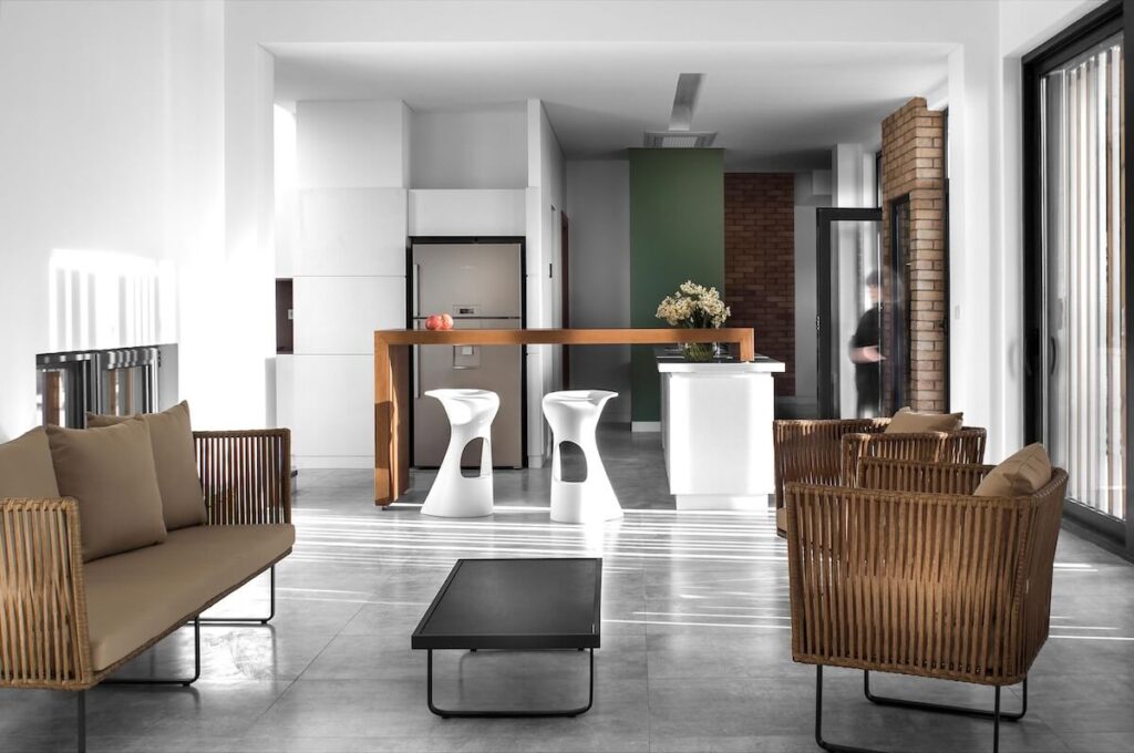 Koohsar 252, Alborz Province, Iran by Studio Davazdah, villa