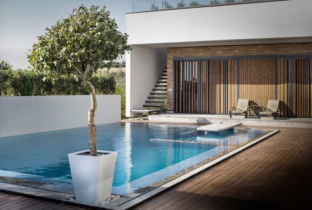 Koohsar 252, Alborz Province, Iran by Studio Davazdah, villa