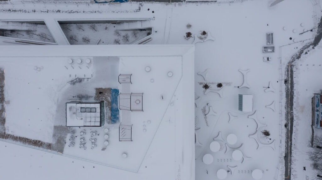 Metropolitní nádraží Lublin Polsko Tremend Studio