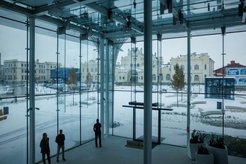 Metropolitní nádraží Lublin Polsko Tremend Studio