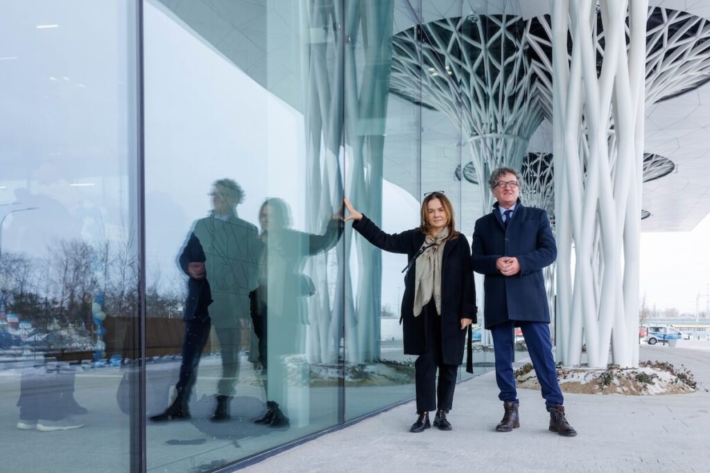 Metropolitní nádraží Lublin Polsko Tremend Studio