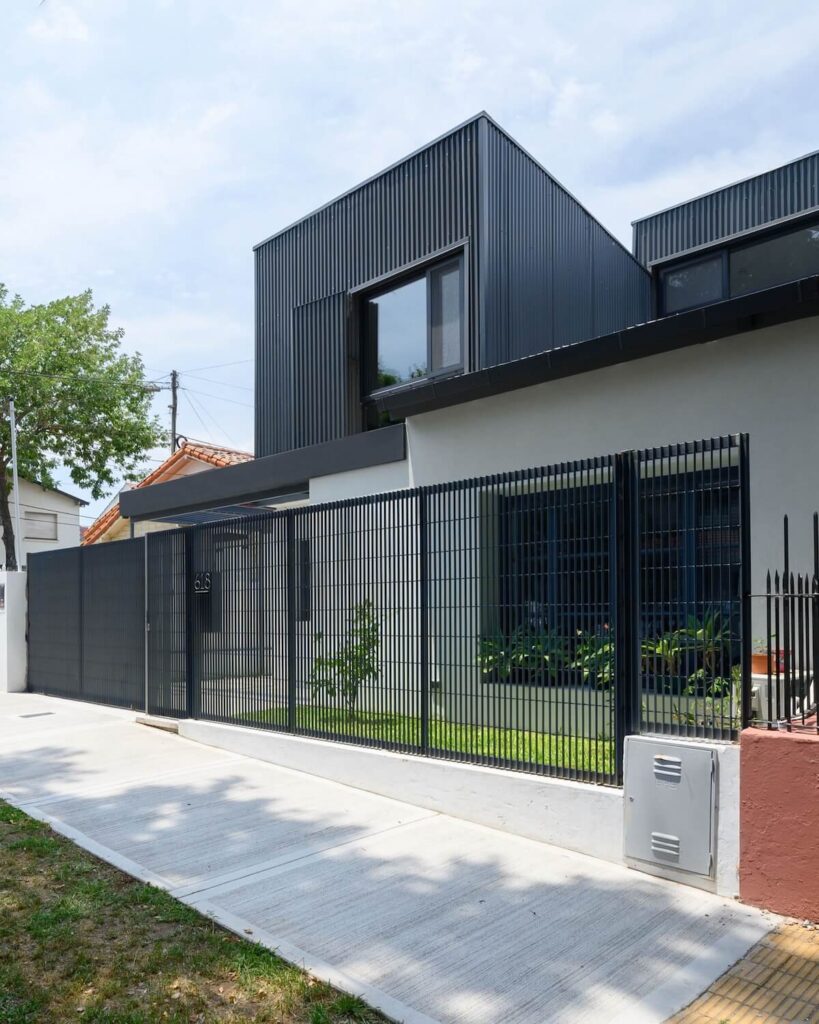 Vivienda SyS in La Lucila, Argentina by DRM estudio + RA-ARQ