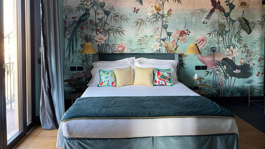 Pokoj v eklektickém stylu.