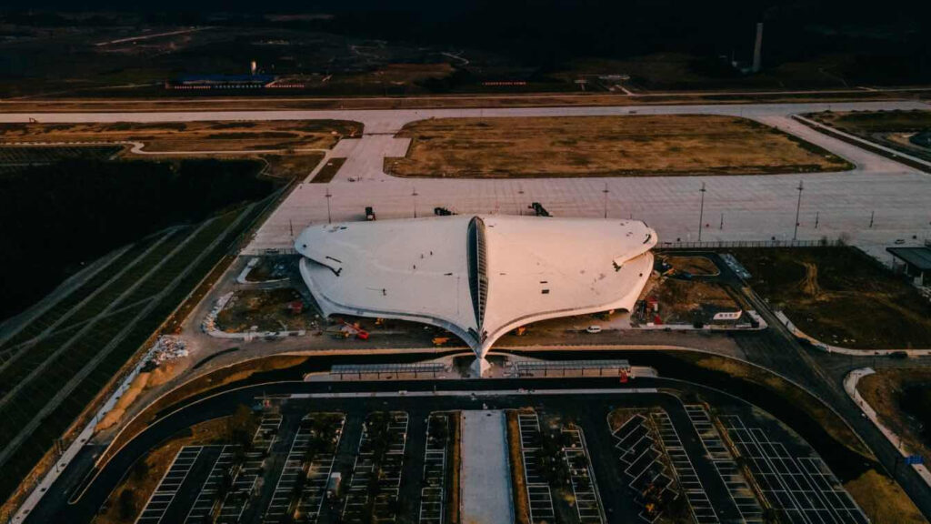 Ma Yansong / MAD Architects Letiště Lishui