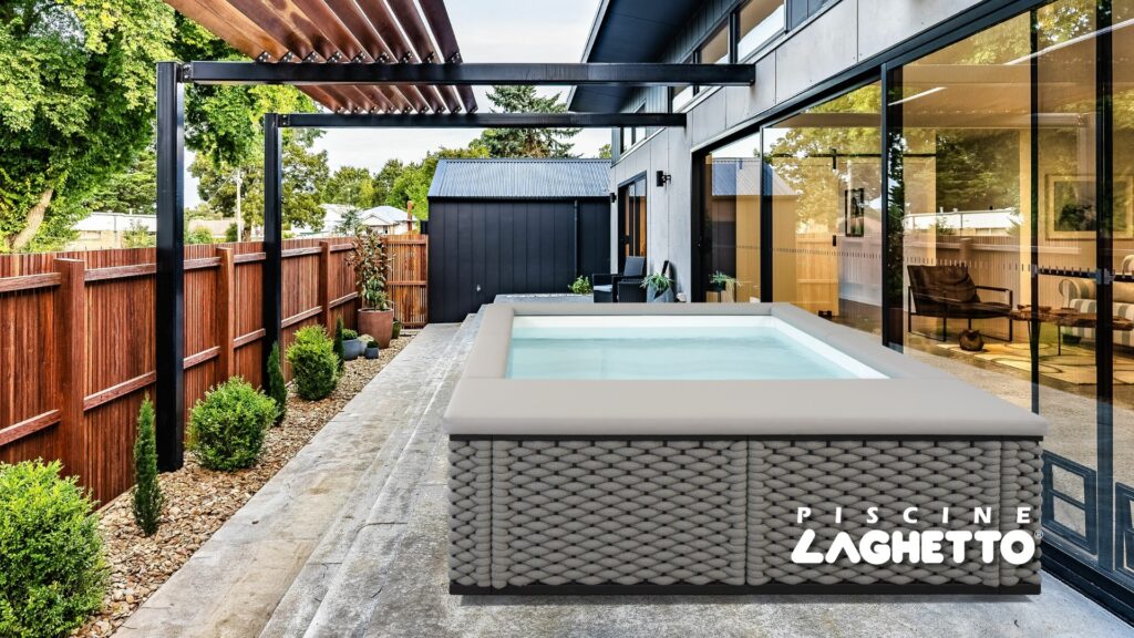 Nadzemní mini bazén na terasu nebo balkón