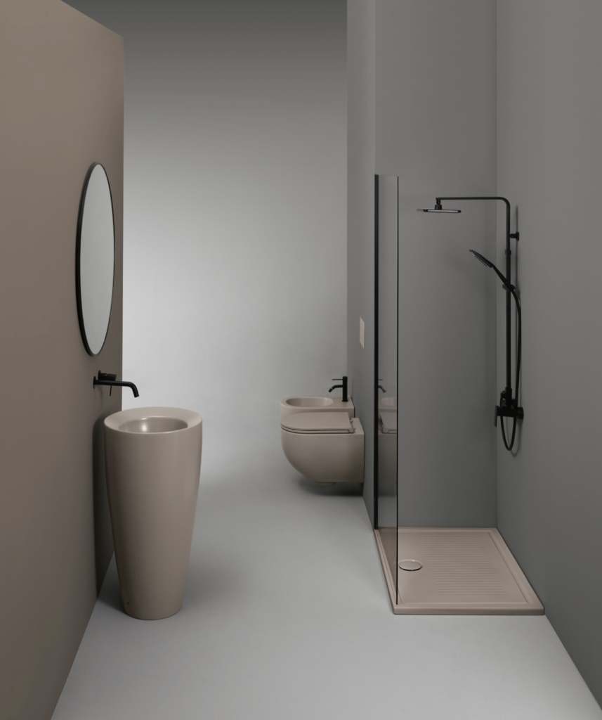 Moderní barevná koupelna