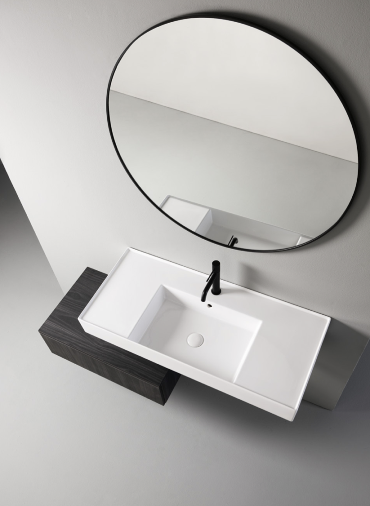 Moderní minimalistická koupelna