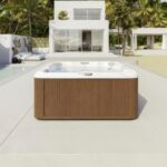 Vířivka Jacuzzi J-235™