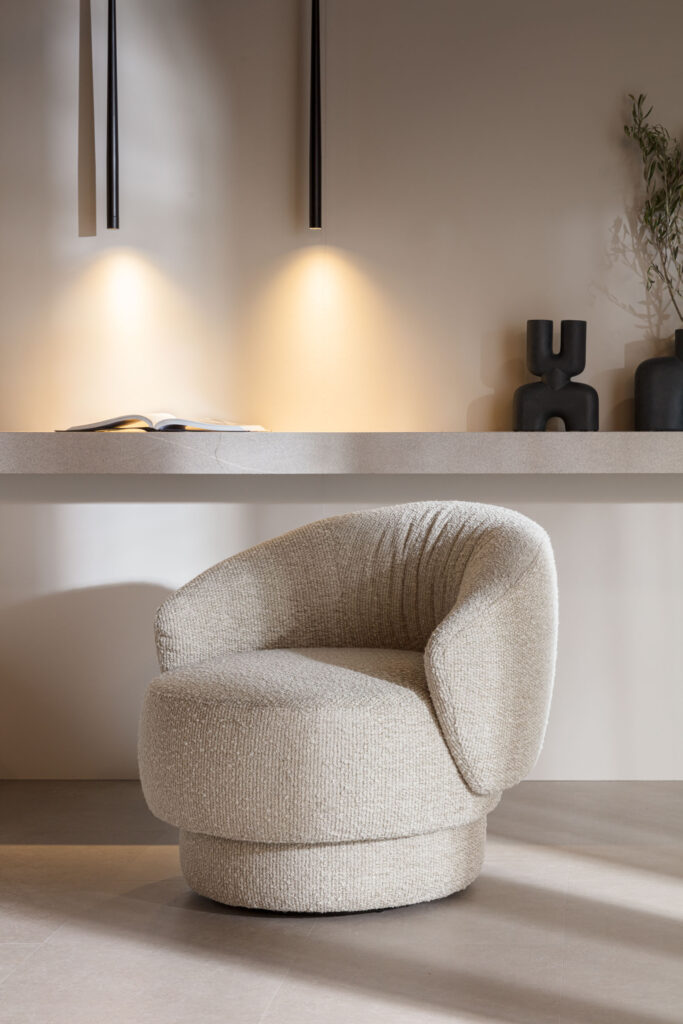 Designové křeslo